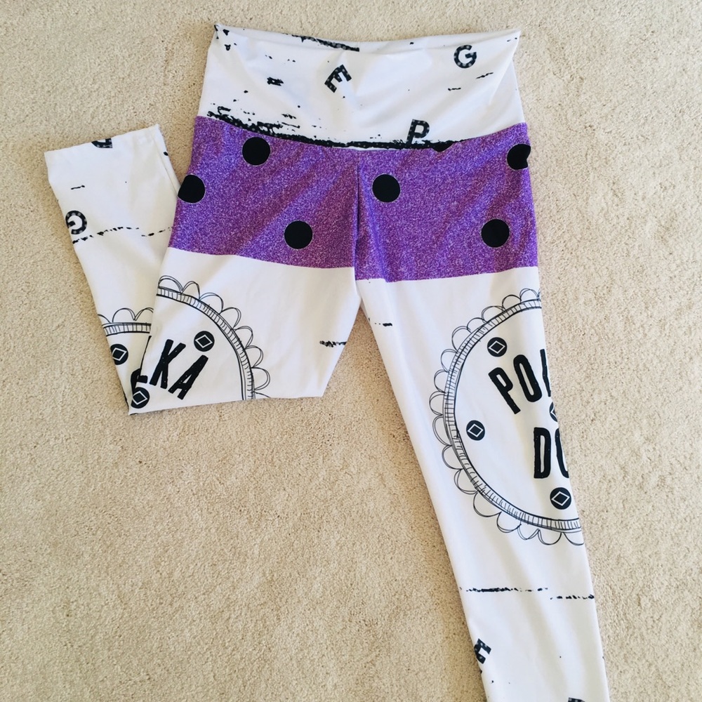 FUN FUN ATHLETIC CAPRI PANTS🧘🏽‍♀️🏃🏽‍♀️